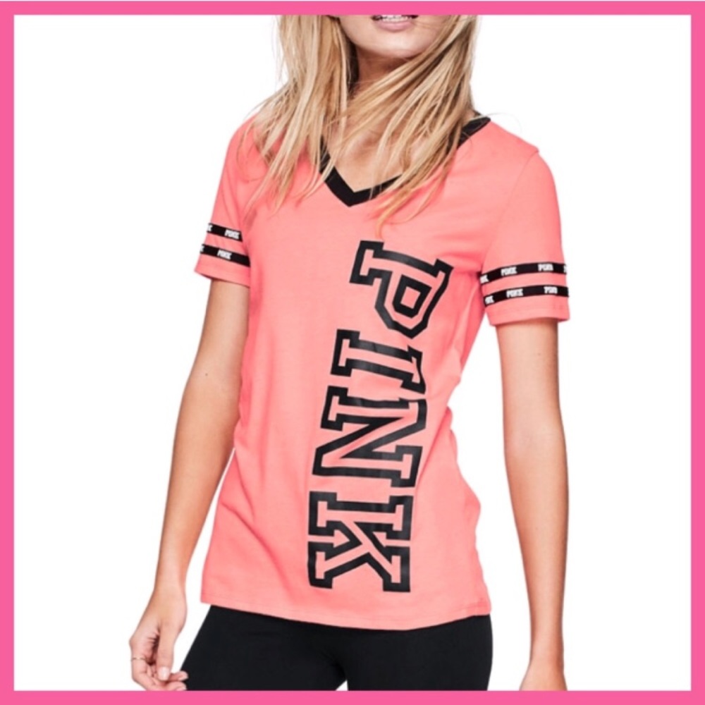 •Victoria’s Secret PINK• Perfect V-Neck tee - Picture 1 of 3